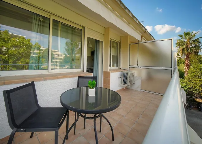 Daire Tine -croisette-150m Plage- Vca *